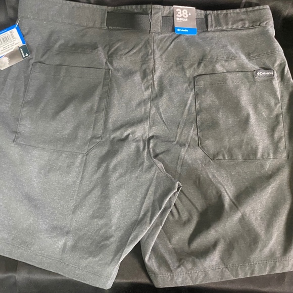 NWT Columbia Shorts‎ Regular W/ Belt - Picture 2 of 4